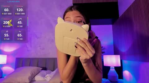 Snapshot of emma_jhoons chatting on 11-26-25, 11:33 emma_jhoons online show from 11-26-25, 11:33