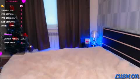 Snapshot of emma_jordan chatting on 01-19-25, 01:22 Emma online show from 01-19-25, 01:22