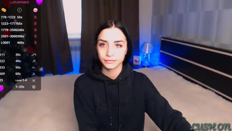 Snapshot of emma_jordan chatting on 01-25-25, 11:02 Emma online show from 01-25-25, 11:02