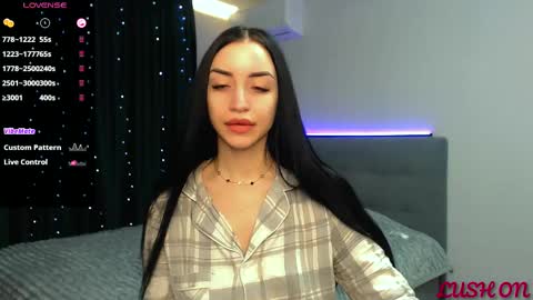 Snapshot of emma_jordan chatting on 02-21-25, 10:39 Emma online show from 02-21-25, 10:39