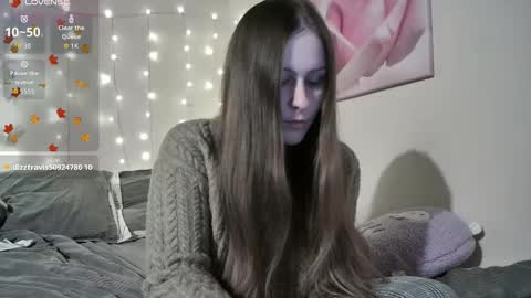 emma_just online show from 11-25-25, 05:24