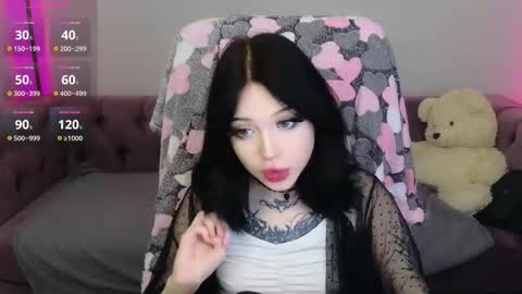 Snapshot of emma_kirks chatting on 12-15-25, 10:30 emma_kirks online show from 12-15-25, 10:30