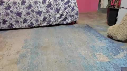 whises lits        online show from 01-18-25, 12:15