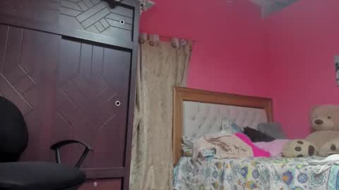 whises lits        online show from 03-01-25, 10:34