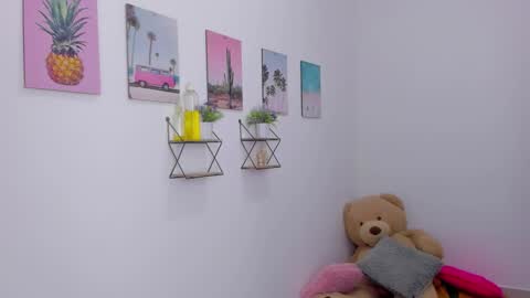 whises lits        online show from 12-01-25, 01:16