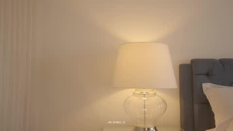 emma_lu1 online show from 04-23-26, 04:09