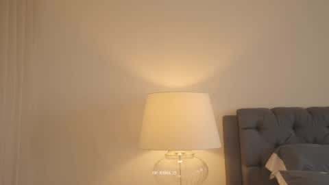 Snapshot of emma_lu1 chatting on 05-31-26, 04:47 emma_lu1 online show from 05-31-26, 04:47