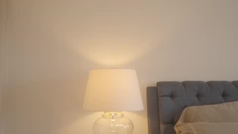 emma_lu1 online show from 06-23-26, 04:49