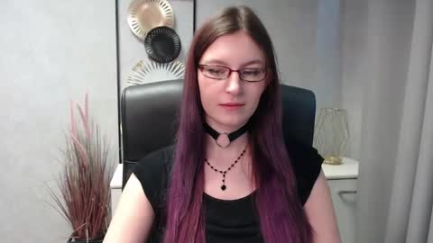 emma online show from 12-12-24, 10:34