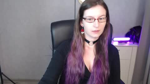 emma online show from 10-27-25, 06:28