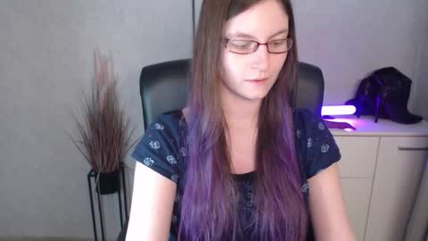 emma online show from 11-13-25, 06:29