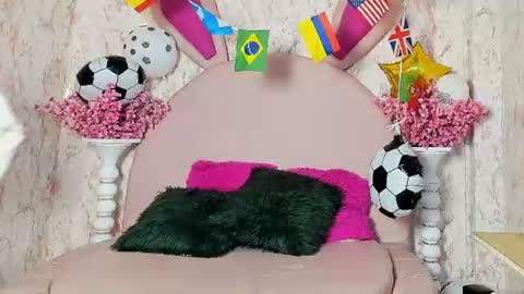 Emma online show from 07-05-26, 11:50