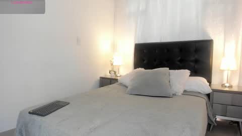 Snapshot of emma_martiin chatting on 11-27-25, 07:16 Im Emma online show from 11-27-25, 07:16