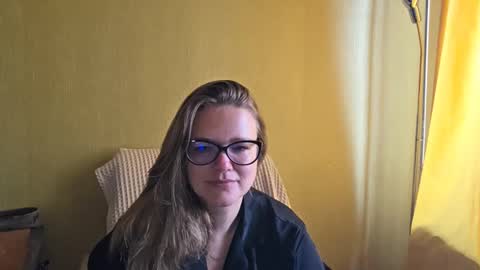 emma_misty_ online show from 10-03-25, 06:21