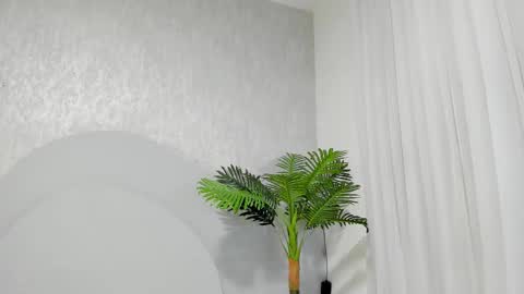 Snapshot of emma_morgann chatting on 03-03-26, 11:27 Emma Morgann online show from 03-03-26, 11:27