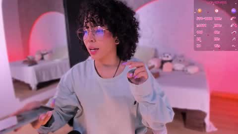     online show from 12-01-25, 10:20