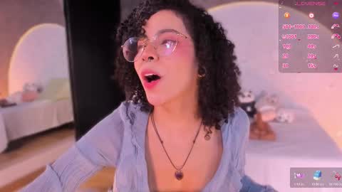     online show from 12-05-25, 10:13