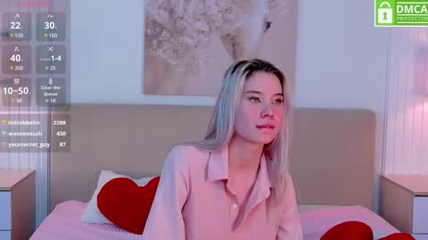 Emma online show from 02-25-25, 01:17