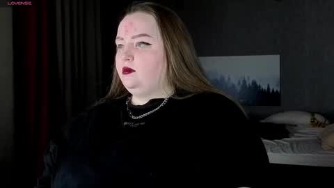 Snapshot of emma_razoom chatting on 11-24-25, 06:24 Emma Razumovskaya online show from 11-24-25, 06:24