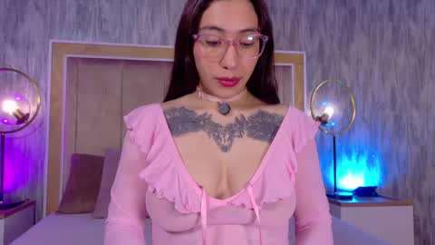 Emma Rouse Independent Model online show from 04-18-26, 03:43