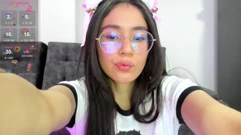 Emma online show from 01-03-25, 01:38