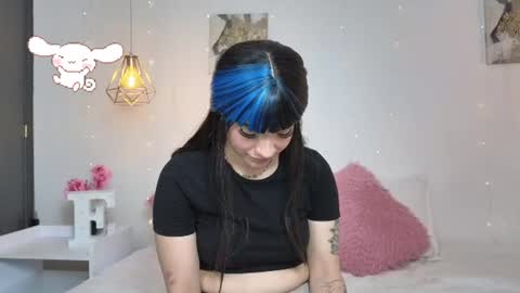 Snapshot of emma_softt chatting on 06-23-26, 01:47 Emma Softt online show from 06-23-26, 01:47