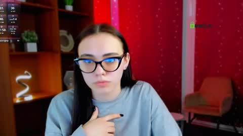 emma_swee online show from 03-05-26, 06:42