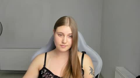 Emma online show from 07-06-26, 12:35