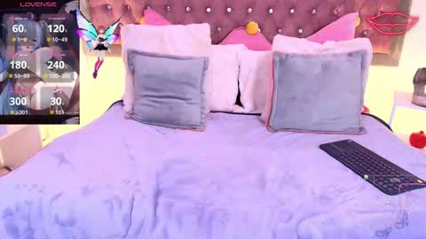 Snapshot of emma_wilder chatting on 11-22-25, 08:52 neko online show from 11-22-25, 08:52