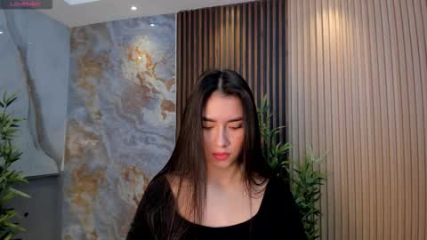 Emma  Everyday From 0530 to 1430 Col Time online show from 10-12-25, 03:11