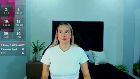 Snapshot of emmaa_white_ chatting on 07-18-26, 06:01 EMMA online show from 07-18-26, 06:01