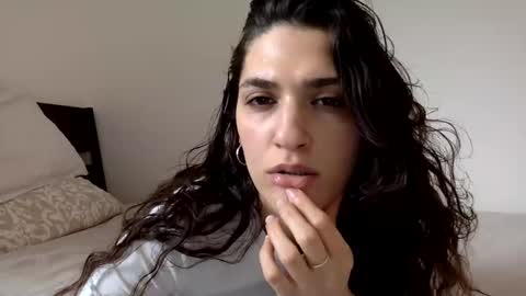 Snapshot of emmababy2322 chatting on 01-07-25, 08:31 Emma online show from 01-07-25, 08:31