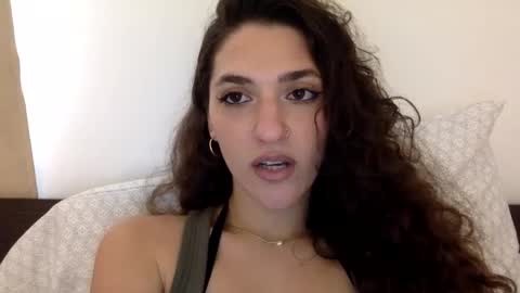 Snapshot of emmababy2322 chatting on 01-22-25, 06:10 Emma online show from 01-22-25, 06:10