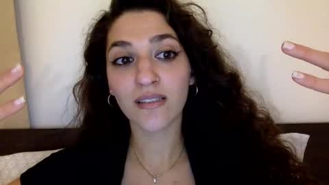 Snapshot of emmababy2322 chatting on 01-23-25, 10:54 Emma online show from 01-23-25, 10:54