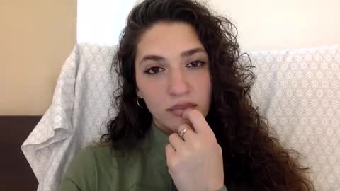 Snapshot of emmababy2322 chatting on 02-12-25, 05:26 Emma online show from 02-12-25, 05:26