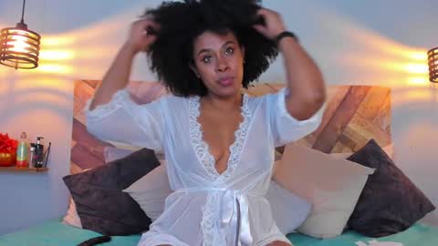 Emma Brant online show from 01-17-25, 01:57