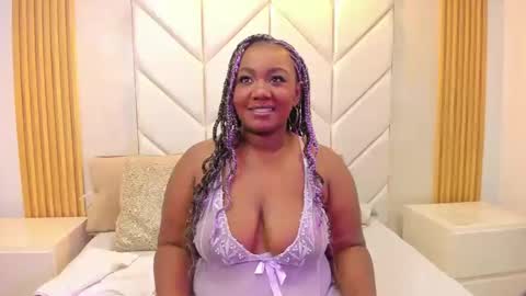 EmmaBrantt  online show from 11-05-25, 03:39