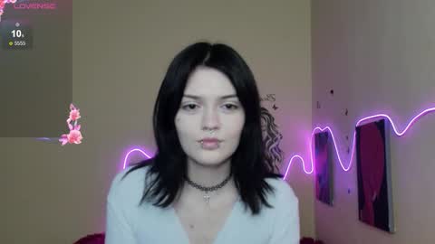 Snapshot of emmadarkk chatting on 11-20-25, 08:47 Emma online show from 11-20-25, 08:47