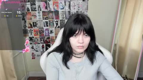 Emma online show from 02-17-26, 05:48