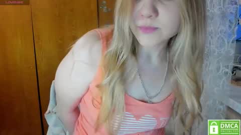 Snapshot of emmafrizea chatting on 02-14-26, 04:31 Hello Im newMake me cumPVT 12tk for min ALL INCLUSIVE online show from 02-14-26, 04:31