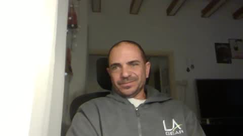 Ariel online show from 03-05-25, 04:13