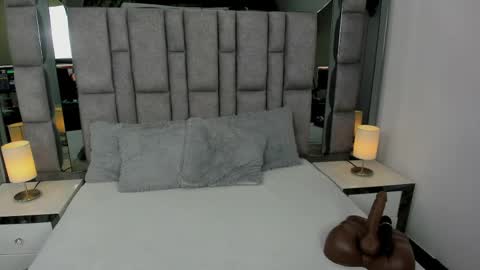 EMMA HILL online show from 04-20-26, 11:02