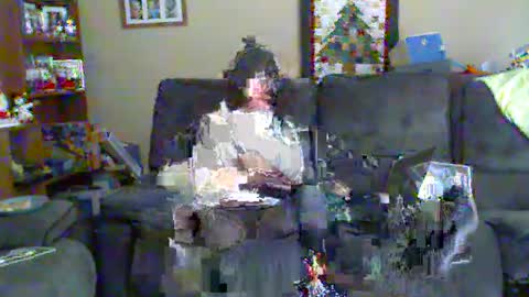 Snapshot of emmajanee chatting on 12-19-24, 08:13 Emma online show from 12-19-24, 08:13