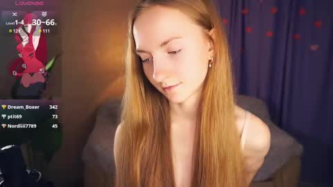 Snapshot of emmalaflame chatting on 03-07-25, 03:08 Emma day Wendy night online show from 03-07-25, 03:08