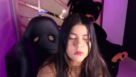 Emma online show from 12-23-24, 10:53