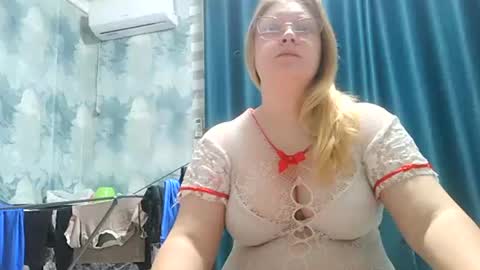 emmamelody online show from 09-08-25, 10:53