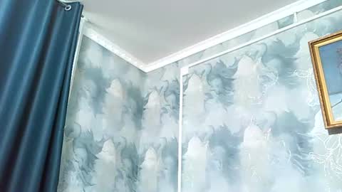 Snapshot of emmamelody944534 chatting on 05-29-26, 03:54 emmamelody online show from 05-29-26, 03:54