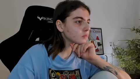 Emma online show from 01-11-25, 07:38