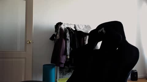 Emma online show from 02-26-25, 10:04