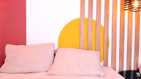 emmanaughty_ online show from 10-11-25, 10:19